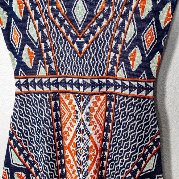 BCBGMaxAzria Fit and Flare Dress Geometric Print Size XS Boho Statement - Picture 5 of 9